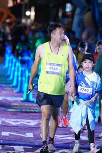 BIB: 4265, 3743
                            <button type="button" onclick="openModal(26261974)" class="btn btn-primary btn-sm float-right btn-popup" data-toggle="modal" data-target=".modal-high-quality">
                        <i class="fas fa-shopping-cart"></i> Add to Cart
                    </button>
                                            <button type="button" onclick="isThisMe(26261974, true)" class="btn btn-success btn-sm float-right btn-popup btn-isme hidden" data-toggle="tooltip" data-placement="bottom" title="นี่คือรูปของคุณใช่ไหม คลิกที่นี่เพื่อเอาเข้าอัลบั้ม">
                        <i class="fas fa-plus"></i> Add to album
                    </button>
                    <button type="button" onclick="isThisMe(26261974, false)" class="btn btn-warning btn-sm float-right btn-popup btn-isnotme hidden">
                        <i class="fas fa-ban"></i> Remove from album
                    </button>